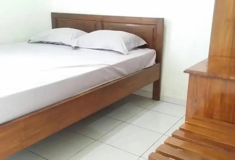 Economy-huone, Spot On 93530 Sawang Sana Motel Syariah