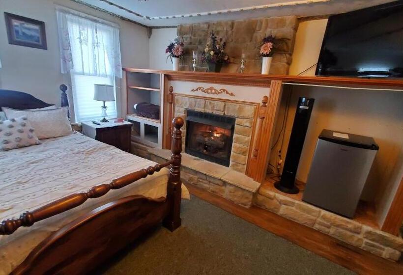 Номер Стандарт, The Miners’ Lodge