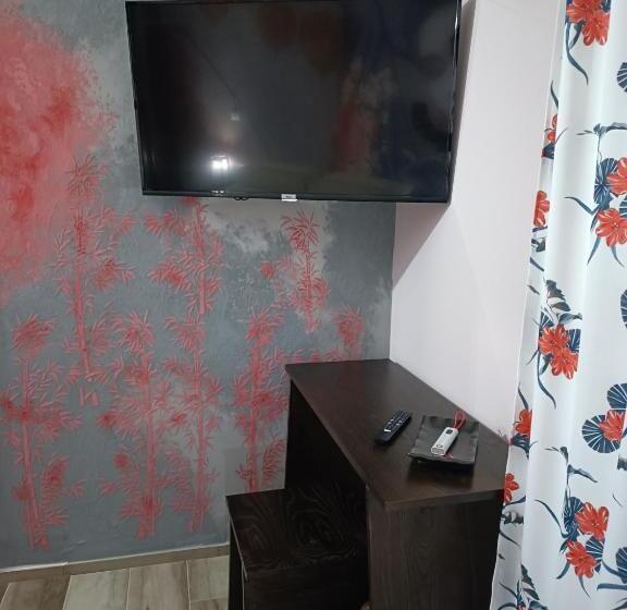 اتاق لوکس با بالکن, Villa Matilde Ravenna