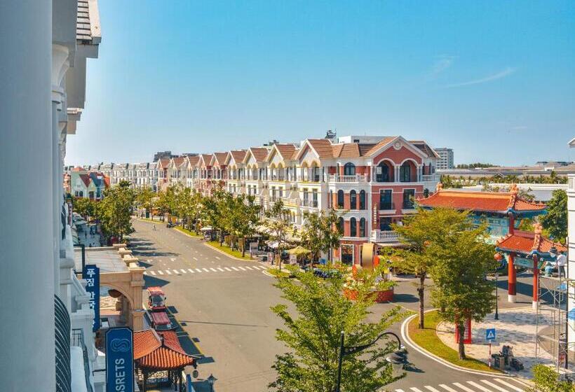 اتاق استاندارد با بالکن, Dnh Phu Quoc   Shanghai Town   Grand World
