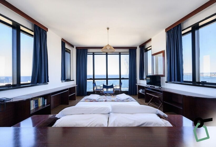 Четырехместный Номер Superior, Hotiday Room Collection Gallipoli Porto