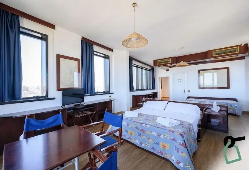 スーペリアの４人部屋, Hotiday Room Collection   Gallipoli Porto
