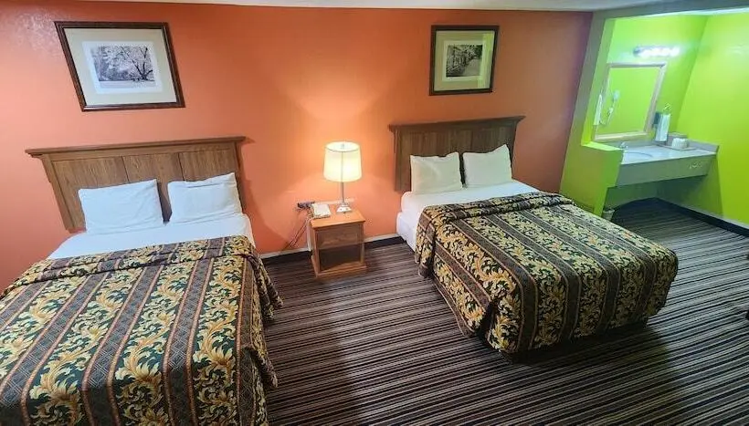 StandaardKamer, Executive Inn