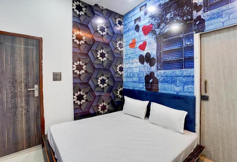 Трехместный Номер Классика, Oyo 82171 The Love Bird Hotel & Cafe