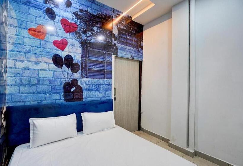 غرفة كلاسيكية ثلاثية, Oyo 82171 The Love Bird Hotel & Cafe