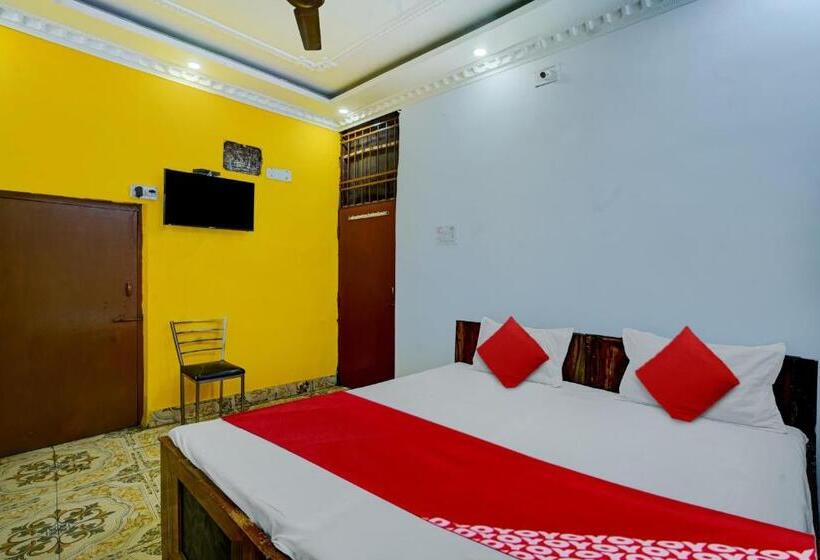 トリプルクラシックルーム, Sourya Residency