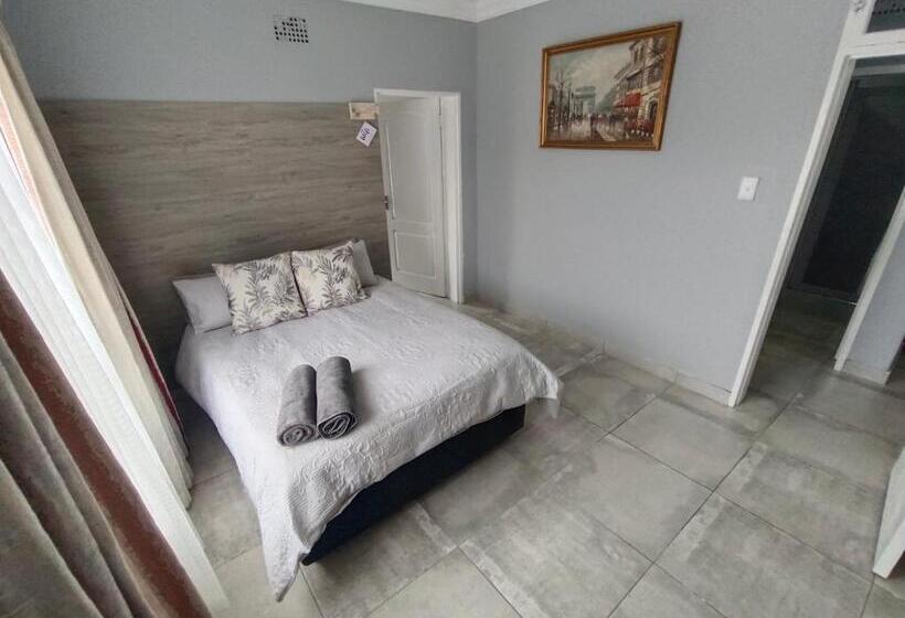 Номер Superior, Clyde S On Dale Guest House