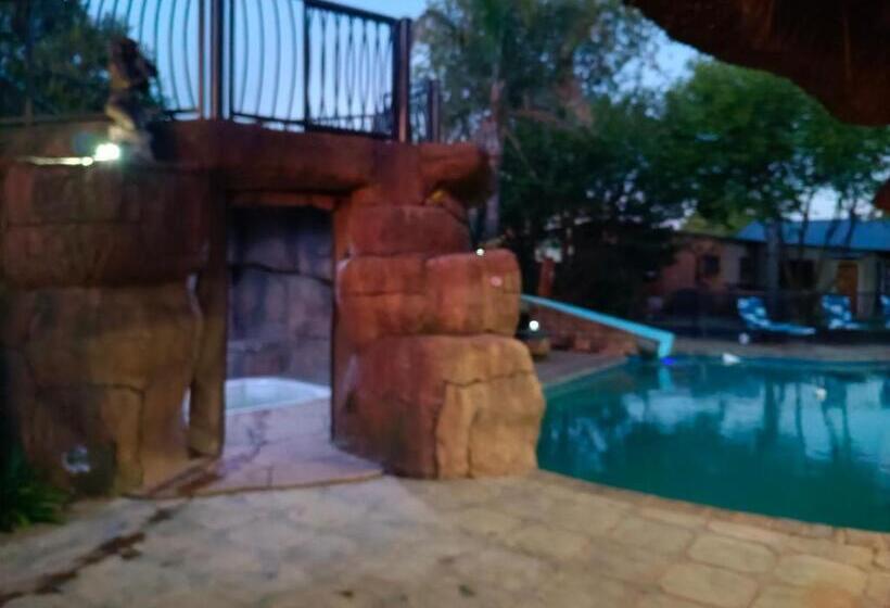 Номер Deluxe, Clyde S On Dale Guest House