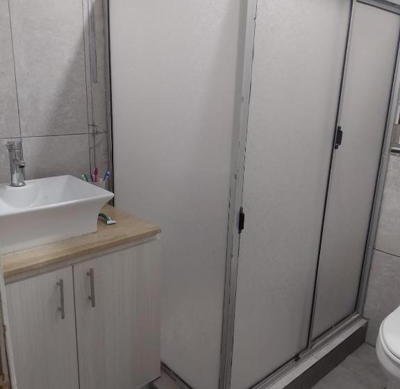اتاق استاندارد با تراس, Molino Rojo Hostel