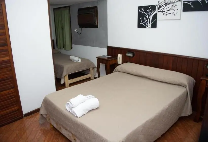 Deluxe Kolmen Hengen Huone, Claro De Luna Hotel Centro