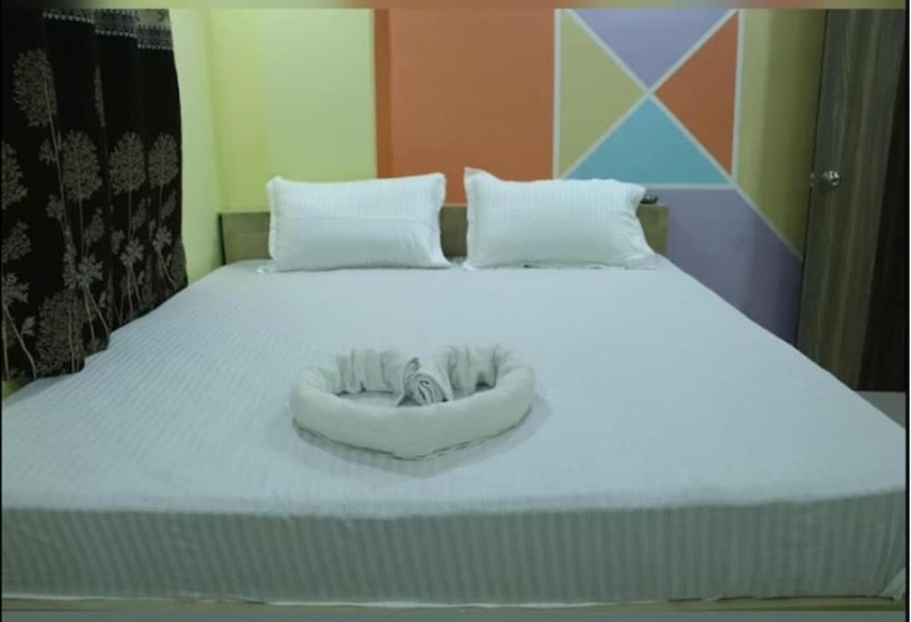 חדר סטנדרט, J B L