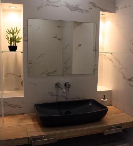 스탠다드 룸 킹사이즈 침대, L Escale De Beauregard