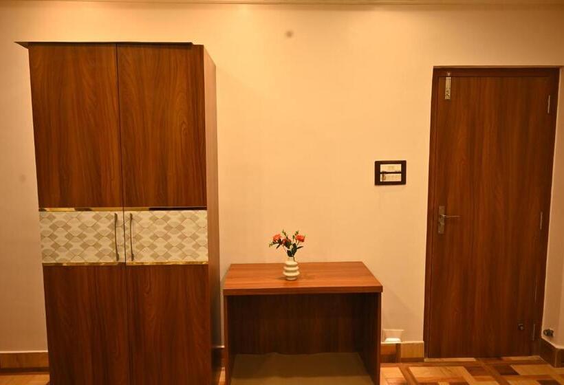 プレミアムルーム, Swet Palash Resort