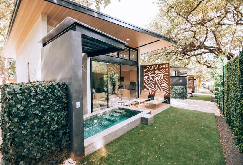 Suite with Pool, Epic Tamarindo Boutique