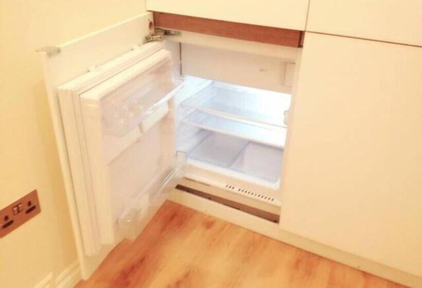 اتاق استاندارد سه نفره, Soho China Town Rooms