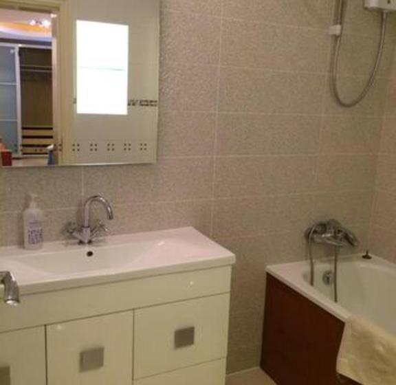 اتاق استاندارد سه نفره, Soho China Town Rooms