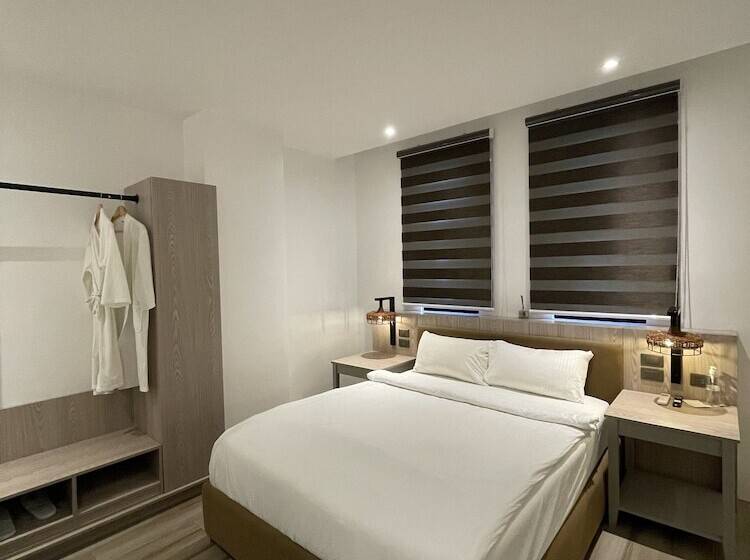 اتاق خانوادگی, Asaricha Tropical Beach Resort