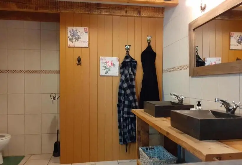 Standard room with outdoor bath, De Patuljak