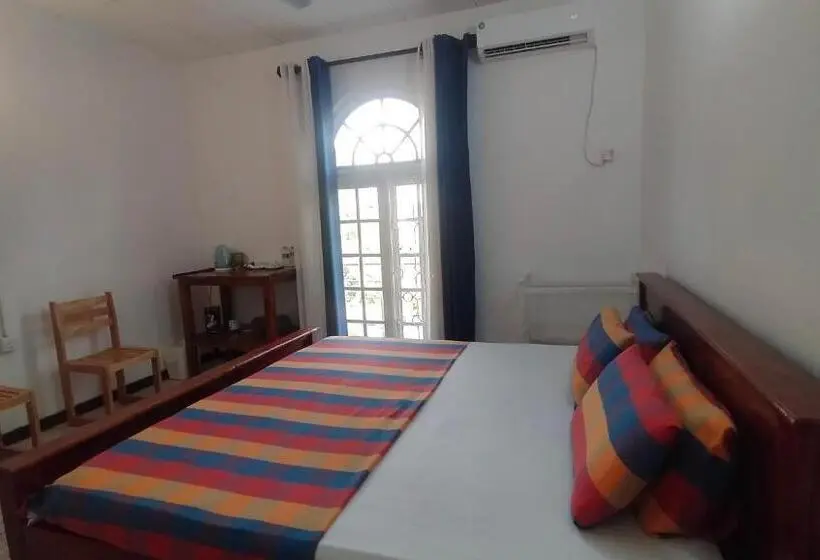 Standard Kolmen Hengen Huone, Aquila By Bolgoda Holiday Resort