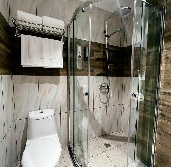 اتاق استاندارد, De Turistas Iquitos