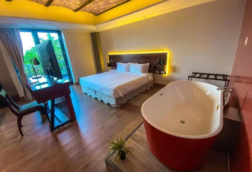Sviitti, De Turistas Iquitos