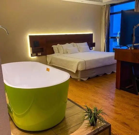 Sviitti, De Turistas Iquitos