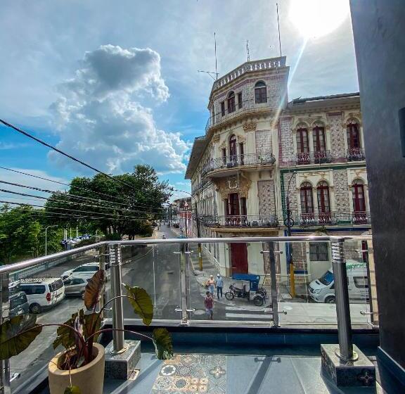 سوییت, De Turistas Iquitos