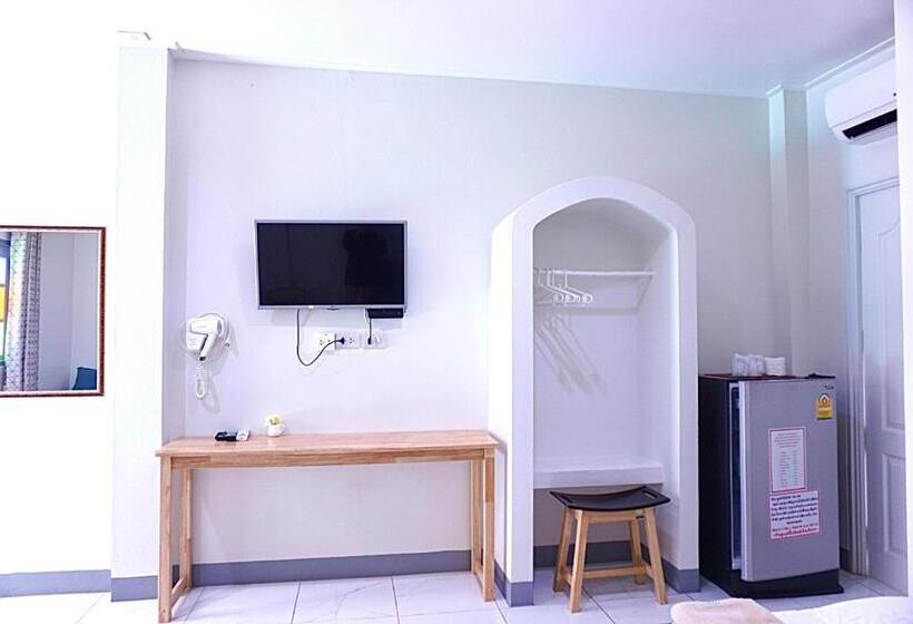 اتاق خانوادگی, The Kn Kohlarn Resort