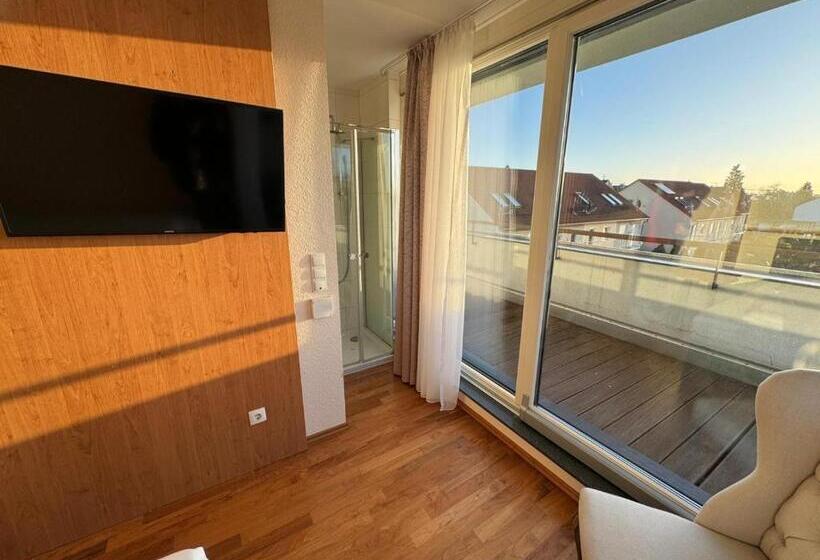 标准单人间, Wal