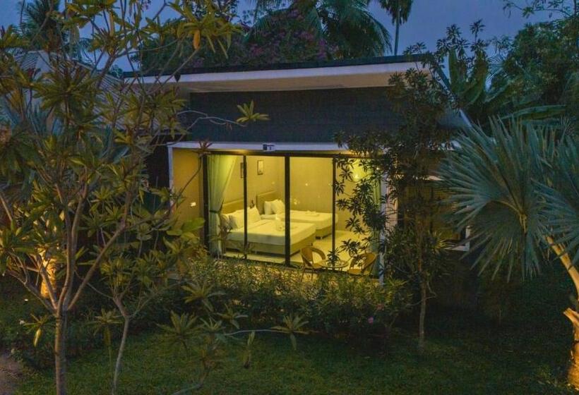 Pokój Deluxe Trzyosobowy, Seeview Resort