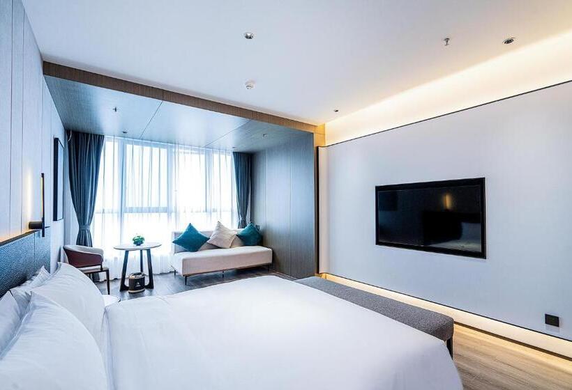 اتاق استاندارد با تخت بزرگ, Yunmu Hotel Luzhou