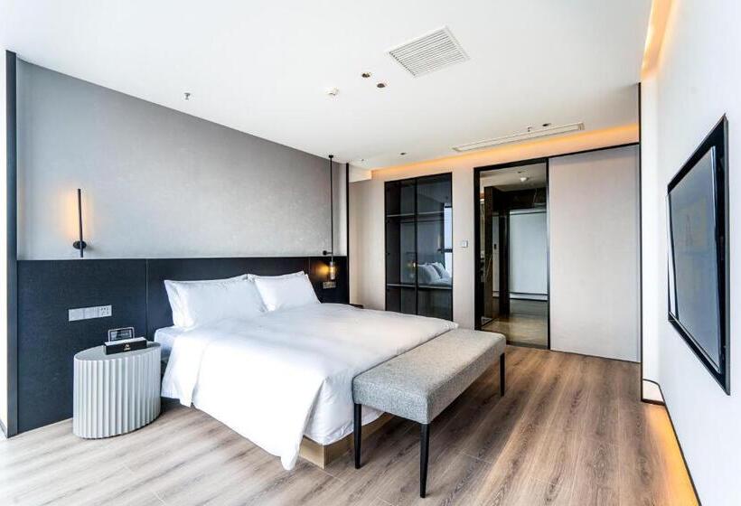 سوییت, Yunmu Hotel Luzhou