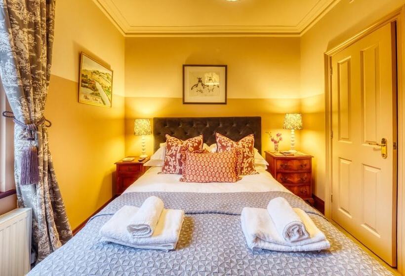 غرفة قياسية, The Bluebell