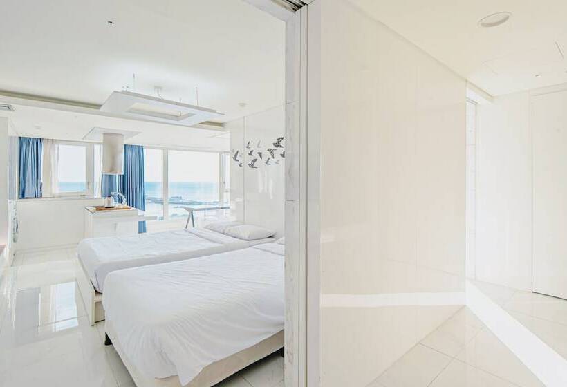 חדר משפחתי, From H Oceanpalace Hotel Jeju