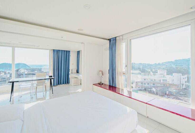 Семейный Номер, From H Oceanpalace Hotel Jeju
