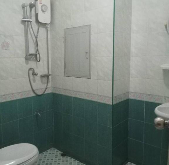 이코노미 룸, Castaway S 420