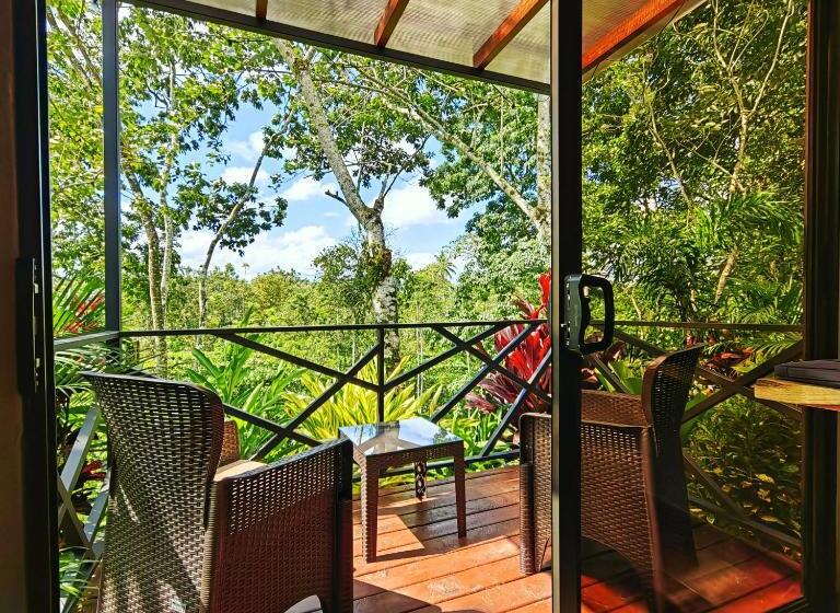 Номер Стандарт с Балконом, Contenedores Corporativos