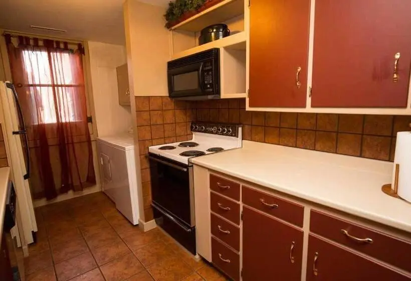Huoneisto 2 Makuuhuonetta, Dodici Night Suites