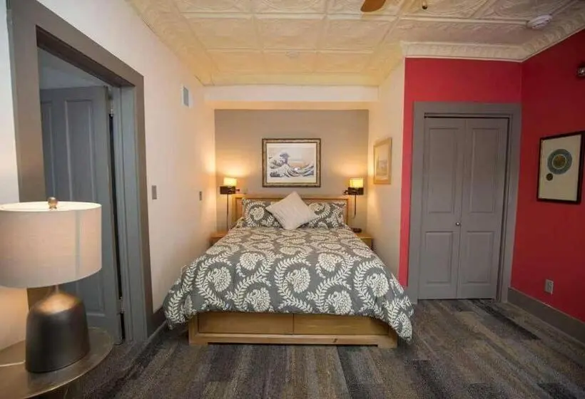 Deluxe-huone, Dodici Night Suites