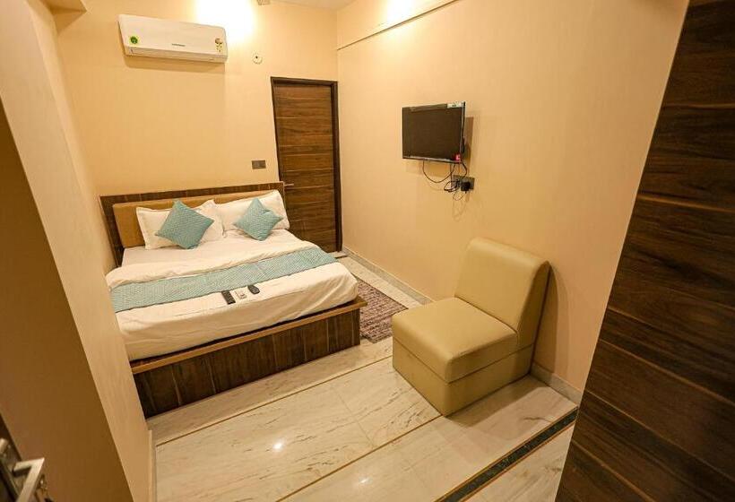 Номер Стандарт, Fabhotel Pearl Square