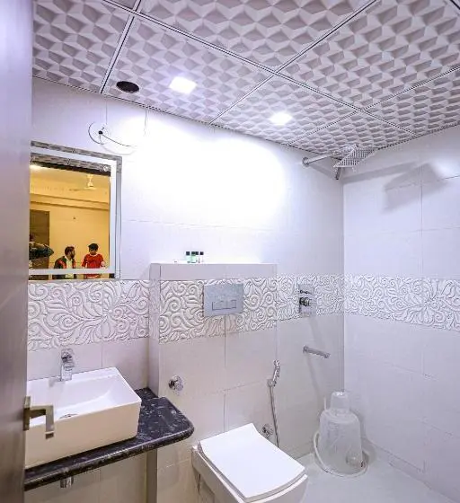 Sviitti, Fabhotel Pearl Square