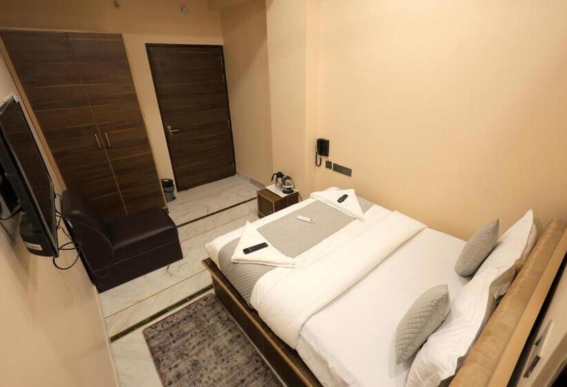 Номер Стандарт, Fabhotel Pearl Square