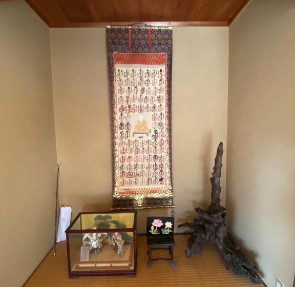 تختخواب در اتاق مشترک, ゲストハウス アルベルゲ Guesthouse Albergue Sakura