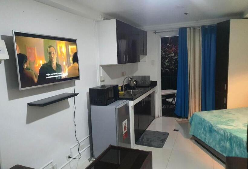 استودیو استاندارد با بالکن, Baguio Bliss By Burnham Hill Condominium