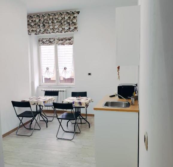 اتاق استاندارد, B&b Airport Serenity Suites