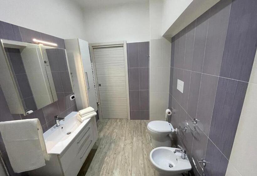 اتاق استاندارد, B&b Airport Serenity Suites