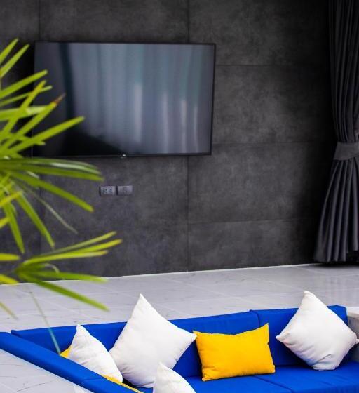 וילה עם חדר שינה אחד ובריכת שחיה, Mango Hill Residence