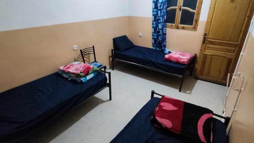 اتاق استاندارد سه نفره, Mirana Mayotte Hostel47