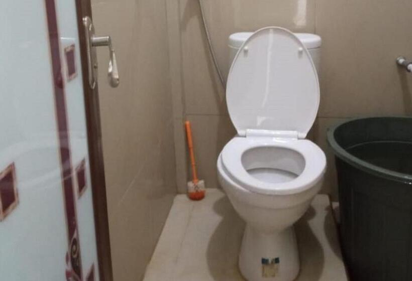 豪华房间, Oyo 93457 White House Syariah