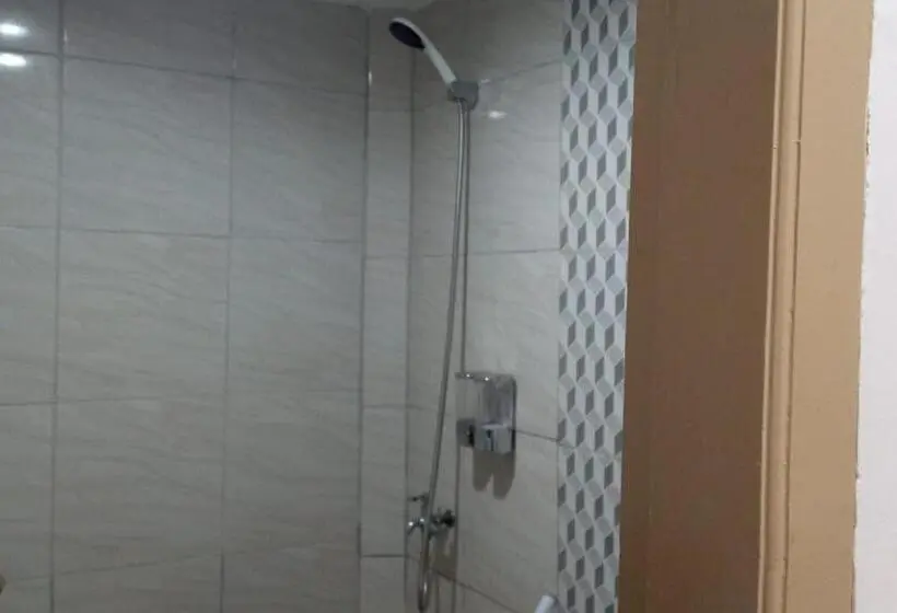 デラックスルーム, Oyo 93457 White House Syariah